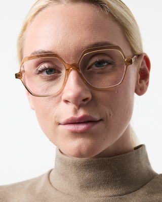 Andrea Caramel Readers