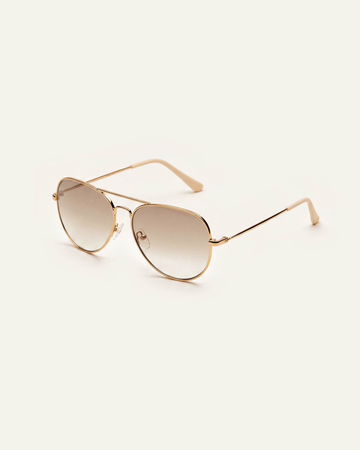 Edda Gold Tinted, three quarter