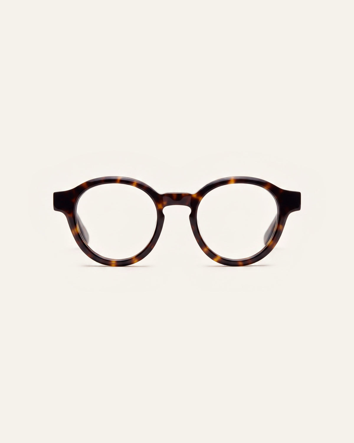 Nora in tortoiseshell, front