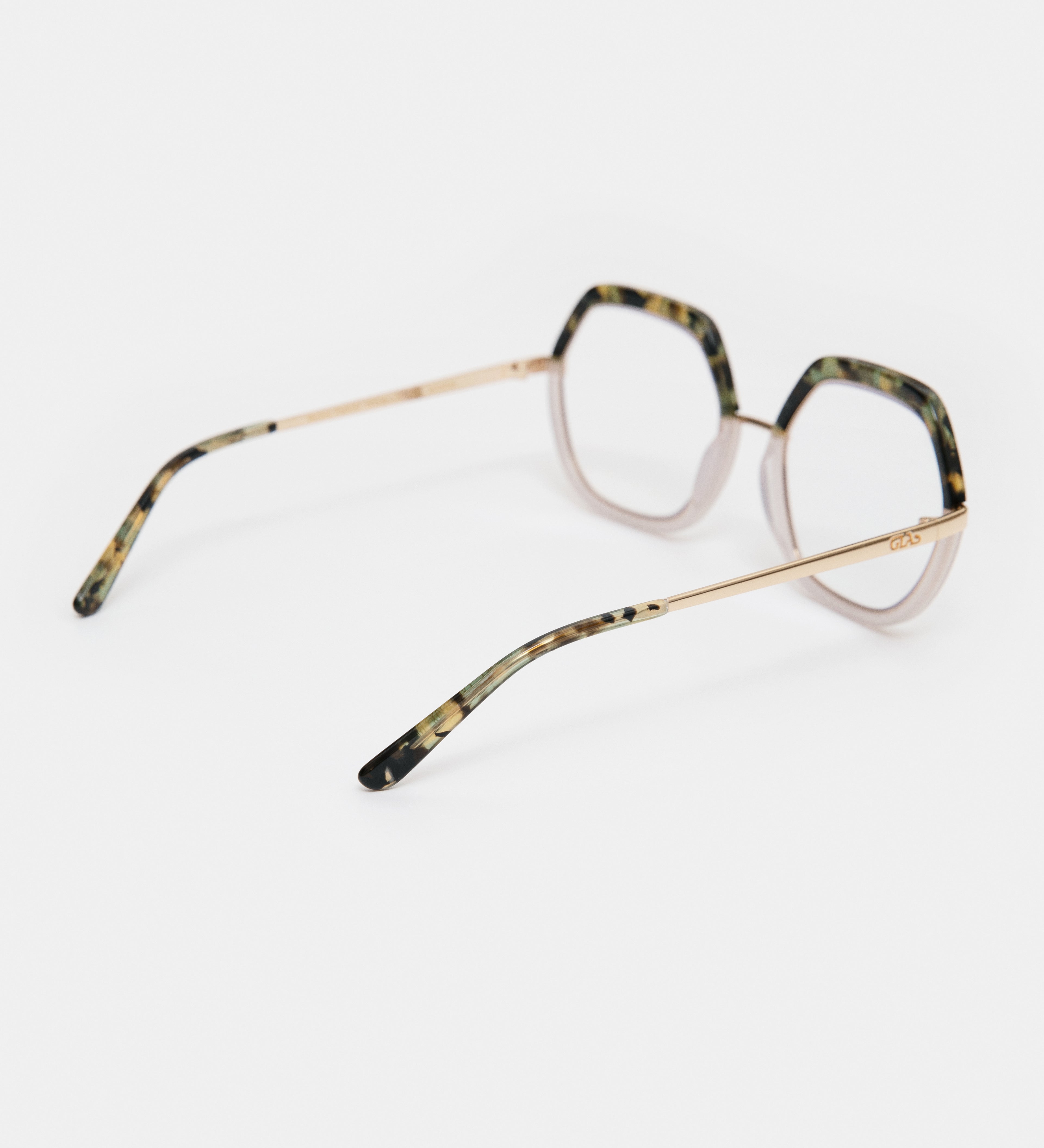 Marlene Pistachio Readers