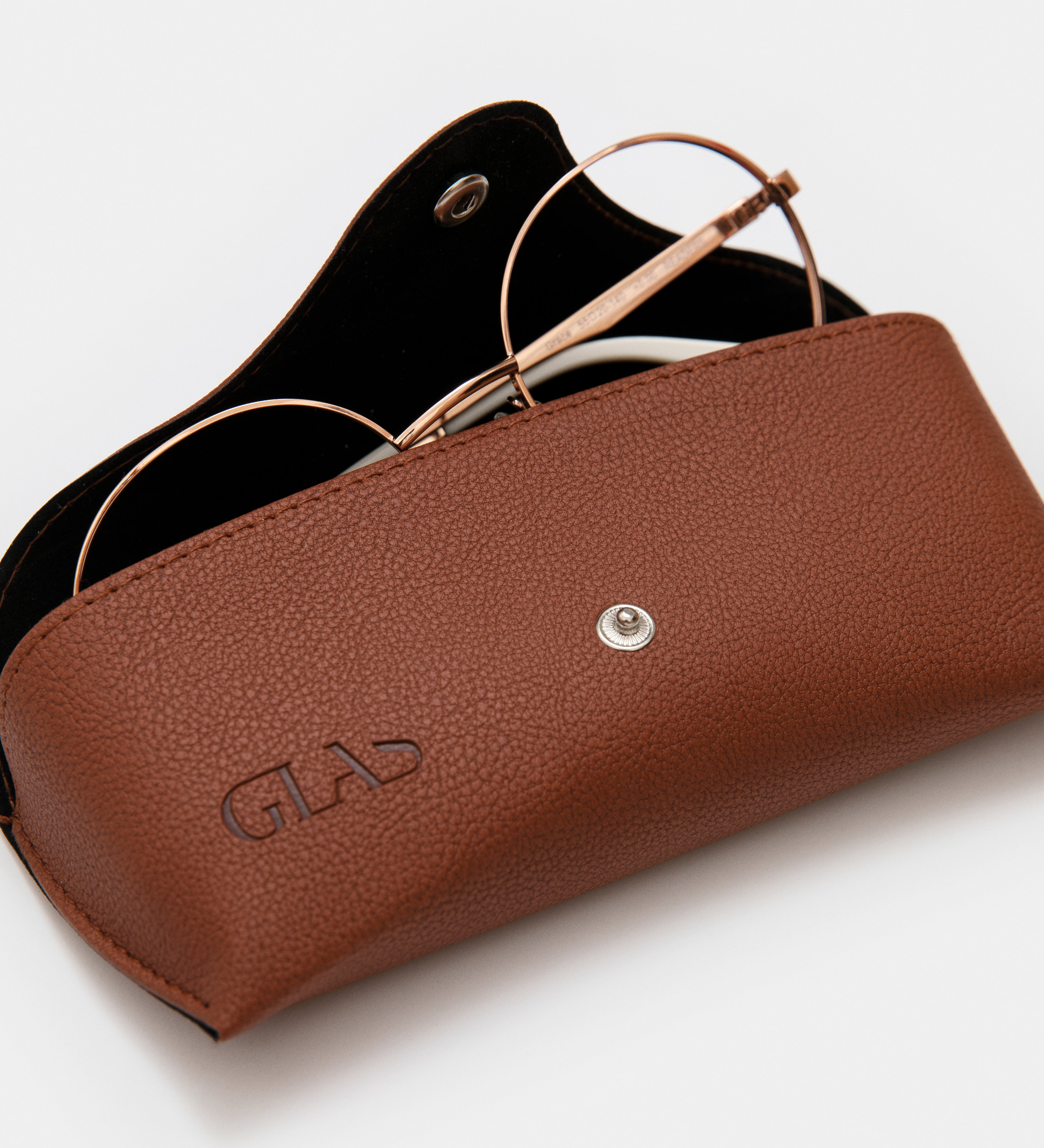 Case in vegan leather brown